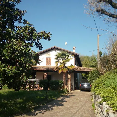 索亚诺德尔拉戈住宿加早餐旅馆 3*